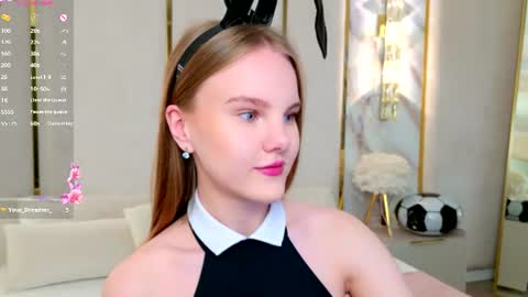 lili_lohan online show from July 9, 2026, 5:22 am