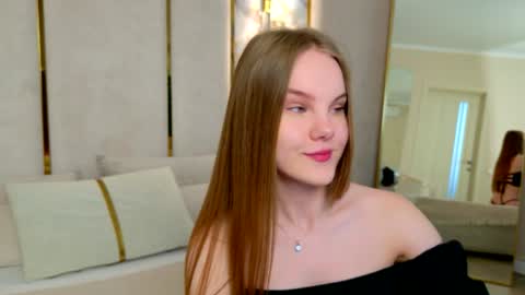 lili_lohan online show from July 12, 2026, 5:09 am