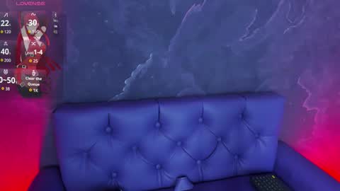 Snapshot of lili_milk20 chatting on December 2, 2025, 7:09 pm Lili online show from December 2, 2025, 7:09 pm