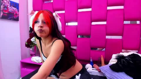 Snapshot of lili_starr chatting on June 4, 2026, 6:08 am lili_starr online show from June 4, 2026, 6:08 am