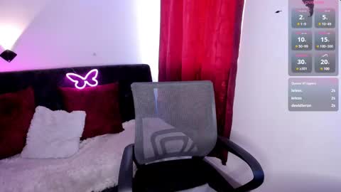 Nataly online show from March 4, 2025, 9:32 pm