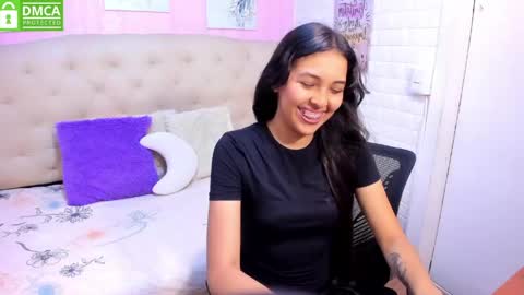 Snapshot of lili_virgen chatting on May 22, 2026, 10:48 pm Lili online show from May 22, 2026, 10:48 pm