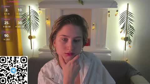 Lilian online show from December 18, 2025, 4:29 am