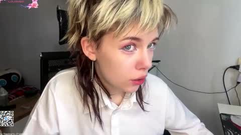 Snapshot of liliandaniels chatting on February 7, 2026, 7:12 am Lilian online show from February 7, 2026, 7:12 am