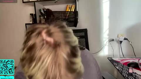 Snapshot of liliandaniels chatting on February 18, 2026, 7:04 am Lilian online show from February 18, 2026, 7:04 am