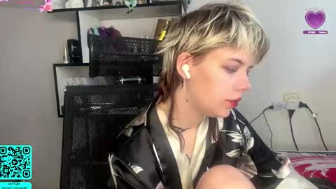 Snapshot of liliandaniels chatting on February 24, 2026, 7:06 am Lilian online show from February 24, 2026, 7:06 am