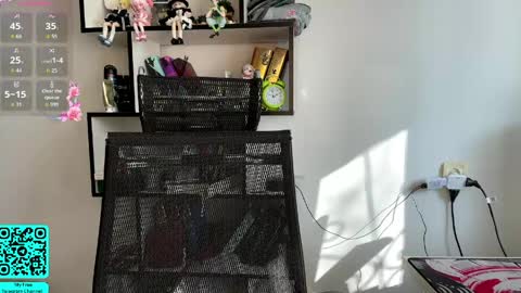 Lilian online show from March 20, 2026, 7:13 am