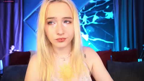 lilielfie online show from March 14, 2026, 1:23 am