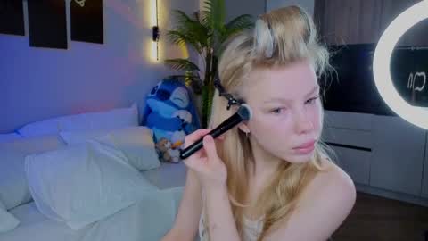 Snapshot of lililok101 chatting on May 7, 2026, 2:06 am lililok101 online show from May 7, 2026, 2:06 am