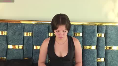 Snapshot of lilimini032 chatting on February 4, 2025, 1:13 am lilimini online show from February 4, 2025, 1:13 am