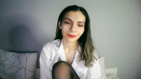 lilirose online show from January 17, 2025, 4:26 pm