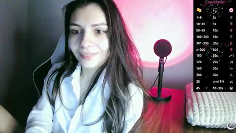 lilirose online show from September 25, 2025, 3:16 pm
