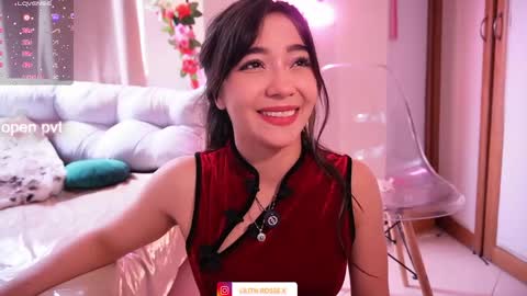 Snapshot of lilith__rosse chatting on May 28, 2026, 5:43 pm Lilith Rosse online show from May 28, 2026, 5:43 pm
