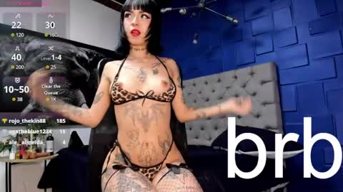 lilith_dior online show from May 15, 2026, 11:34 pm