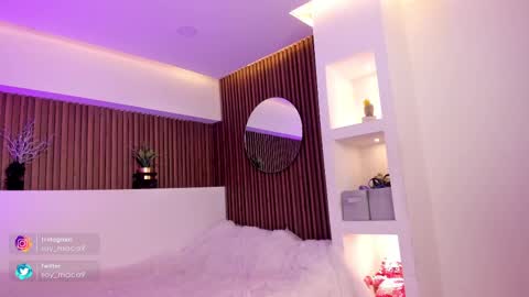 Snapshot of lilith_gray9 chatting on February 20, 2025, 10:05 am Lilith Gray online show from February 20, 2025, 10:05 am