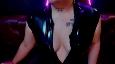 Lilith online show from December 24, 2024, 6:33 am