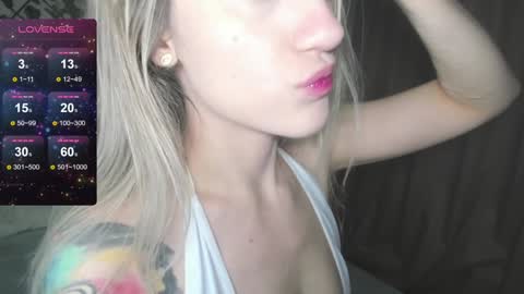 Snapshot of lilith_parker chatting on December 22, 2024, 1:34 am Lilith Parker online show from December 22, 2024, 1:34 am