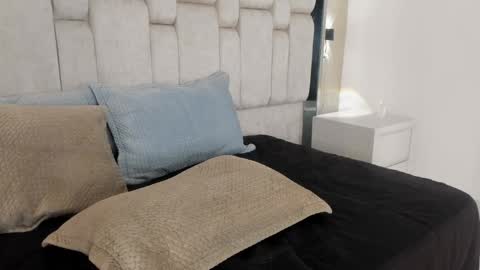 Welcome to Lilith room online show from May 14, 2026, 5:58 am