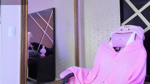 Snapshot of lilithcary chatting on December 9, 2024, 8:12 pm Lilith online show from December 9, 2024, 8:12 pm