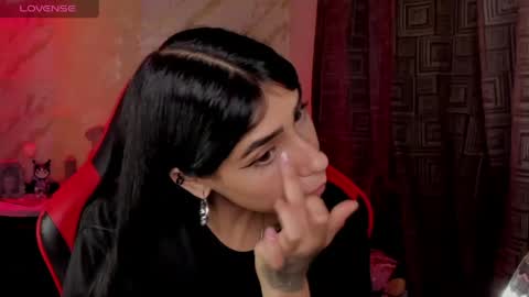 Snapshot of lilithcollins chatting on May 14, 2026, 10:05 pm LILIKTH online show from May 14, 2026, 10:05 pm