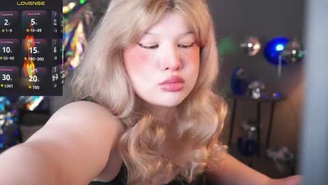 Snapshot of lilithnelson chatting on May 3, 2026, 1:55 am LilithNelson online show from May 3, 2026, 1:55 am