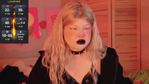 Snapshot of lilithnelson chatting on May 6, 2026, 1:03 am LilithNelson online show from May 6, 2026, 1:03 am