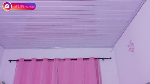 Snapshot of lilithsmiith chatting on May 30, 2026, 12:35 pm lilithsmiith online show from May 30, 2026, 12:35 pm