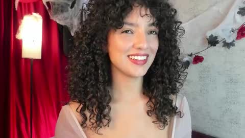 Snapshot of lilithsteinberg chatting on October 27, 2025, 8:35 pm jessi 3 online show from October 27, 2025, 8:35 pm