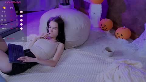 lilithstrangfor online show from October 31, 2025, 2:01 am