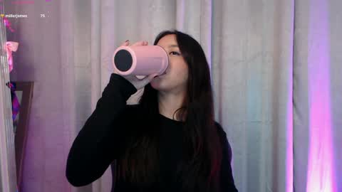 Snapshot of lilithwallkeer chatting on December 2, 2024, 4:20 am Maria online show from December 2, 2024, 4:20 am