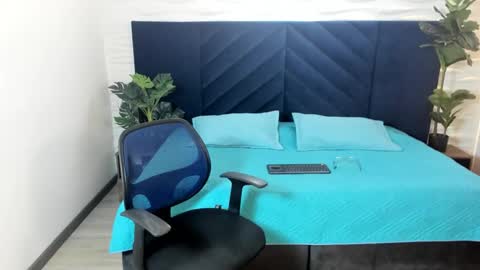 Lil James online show from February 4, 2026, 8:25 pm