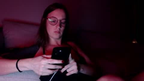 Jay  please help me reach 50 thumbs up online show from November 6, 2025, 12:55 am