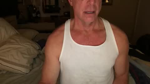 Snapshot of liljohnny69948360 chatting on February 18, 2026, 10:22 am liljohnny69948360 online show from February 18, 2026, 10:22 am