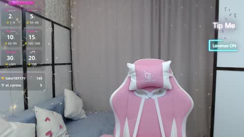 Snapshot of lillian_clark7 chatting on February 15, 2025, 11:06 am Lillian online show from February 15, 2025, 11:06 am