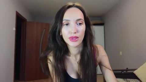 Snapshot of lillian_clark7 chatting on October 18, 2025, 12:17 pm Lillian online show from October 18, 2025, 12:17 pm