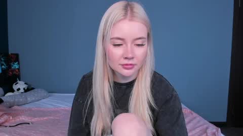 lillie_berry online show from May 30, 2026, 4:53 am