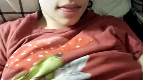 Snapshot of lilly49547 chatting on December 3, 2024, 8:39 pm Lilly online show from December 3, 2024, 8:39 pm