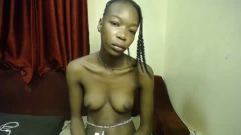 Snapshot of lilly_freak chatting on March 9, 2026, 2:48 am Des online show from March 9, 2026, 2:48 am
