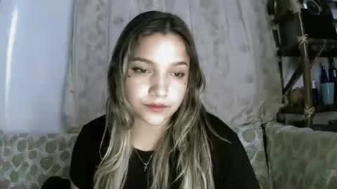 Sey - Lilly  online show from April 22, 2026, 7:00 am