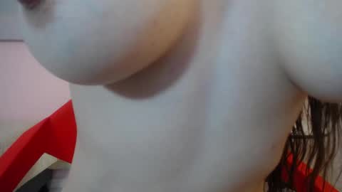 Lilly online show from March 31, 2026, 7:25 pm