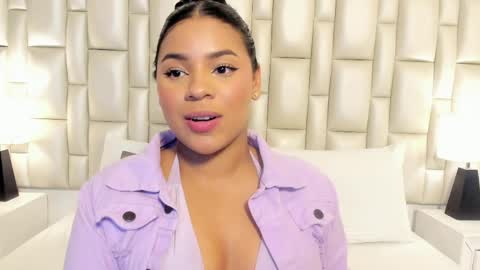 Lilly  online show from April 12, 2026, 7:57 am