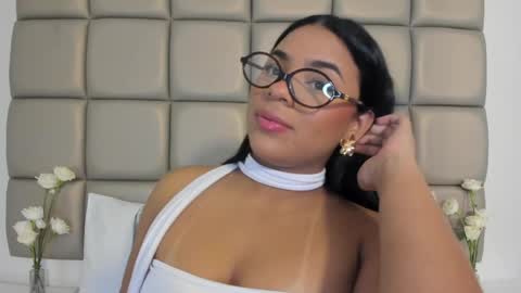 Lilly  online show from June 5, 2026, 6:52 am