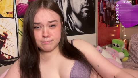 Snapshot of lillyriverss chatting on February 9, 2025, 12:06 am Lilly online show from February 9, 2025, 12:06 am