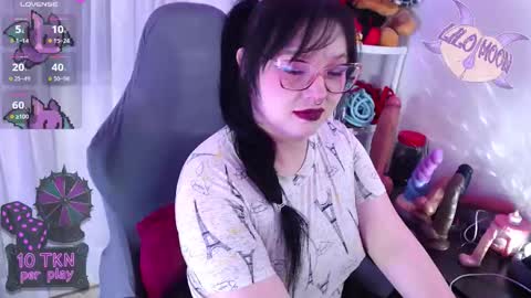 Lilo  online show from November 10, 2025, 1:43 pm