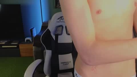 Snapshot of lilteddyboy chatting on November 8, 2025, 1:11 pm lilteddyboy online show from November 8, 2025, 1:11 pm