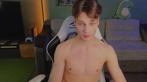 Snapshot of lilteddyboy chatting on November 15, 2025, 4:14 pm lilteddyboy online show from November 15, 2025, 4:14 pm