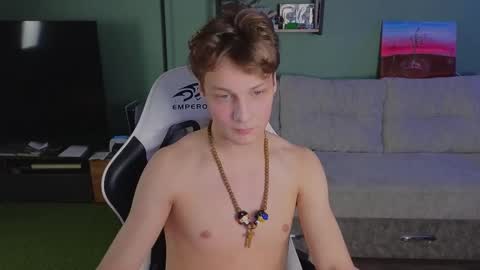 Snapshot of lilteddyboy chatting on December 18, 2025, 5:52 pm lilteddyboy online show from December 18, 2025, 5:52 pm