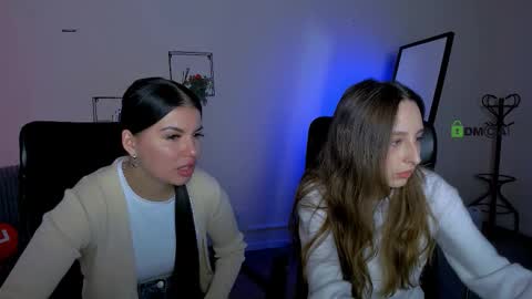 lilu_pink online show from September 24, 2025, 6:06 am