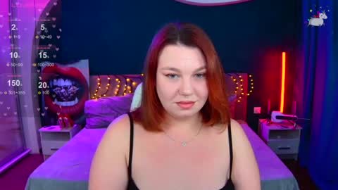 Lilu online show from May 24, 2026, 7:02 am