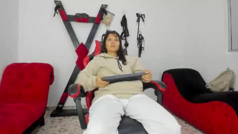 Snapshot of lily_and_lina chatting on December 3, 2025, 12:14 pm Lily and Lina online show from December 3, 2025, 12:14 pm